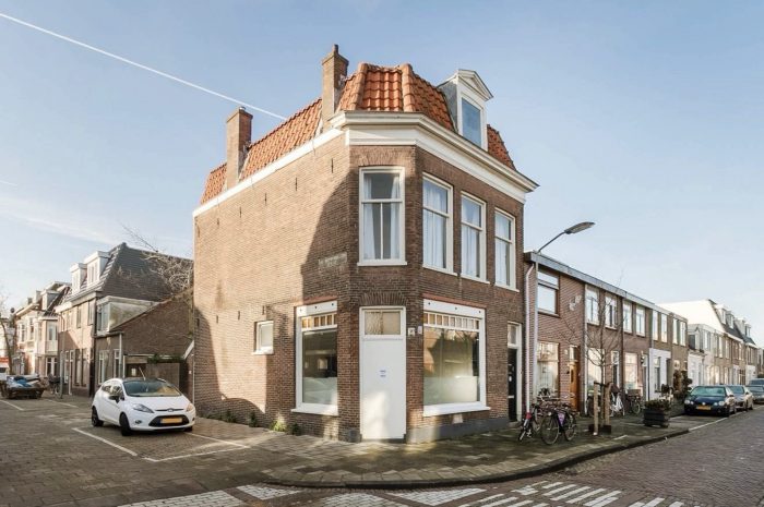 Gemeente verkoopt bovenwoning in de Leidsebuurt