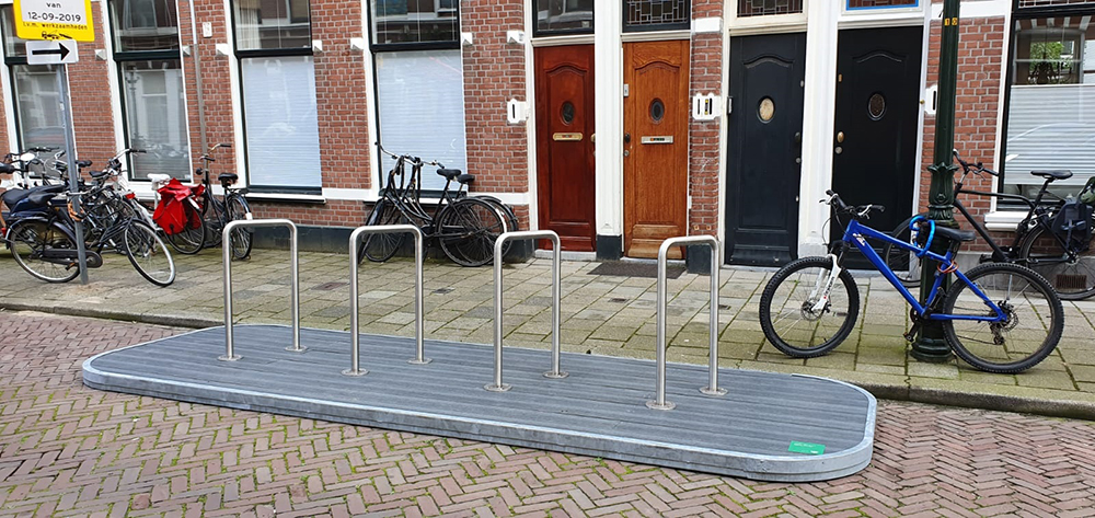 het internet Kiezen groet Parkeren in fietsvlonders - Leidsebuurt Haarlem